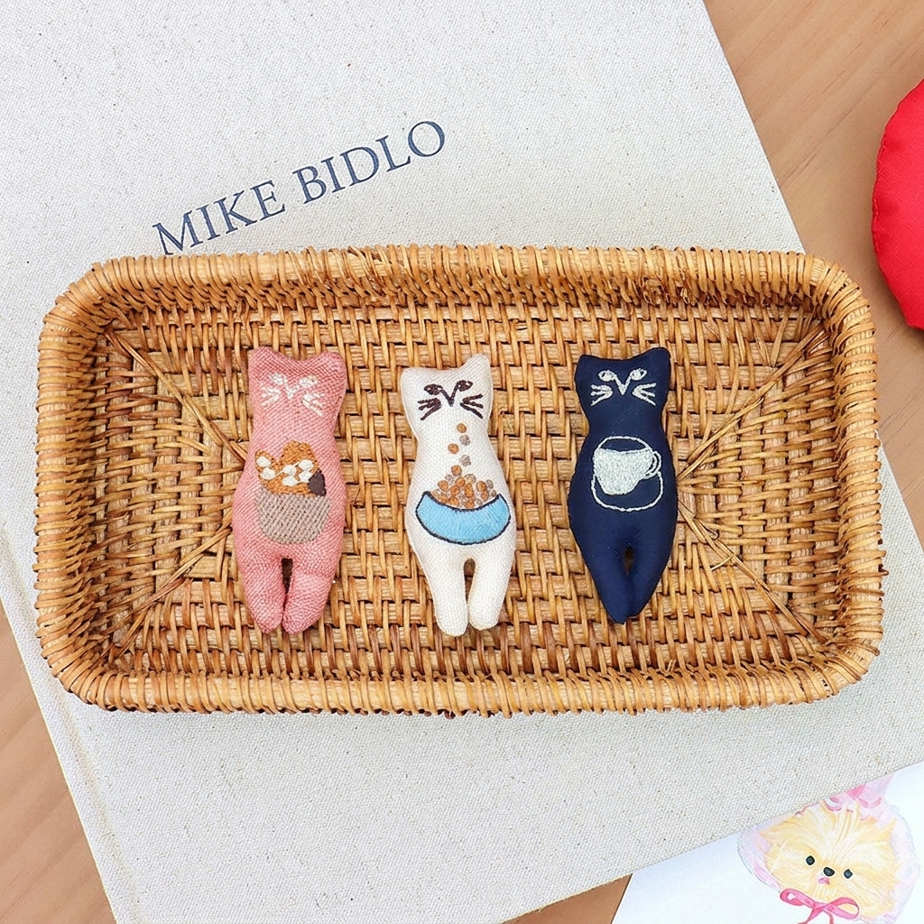 5pc, 3 Colors Stylistic Cat Kitten Fabric Ornament Charm Component