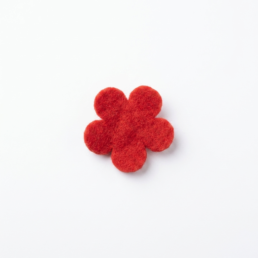 Red Blue Classic Daisy Flower Wool Felt Charm Component