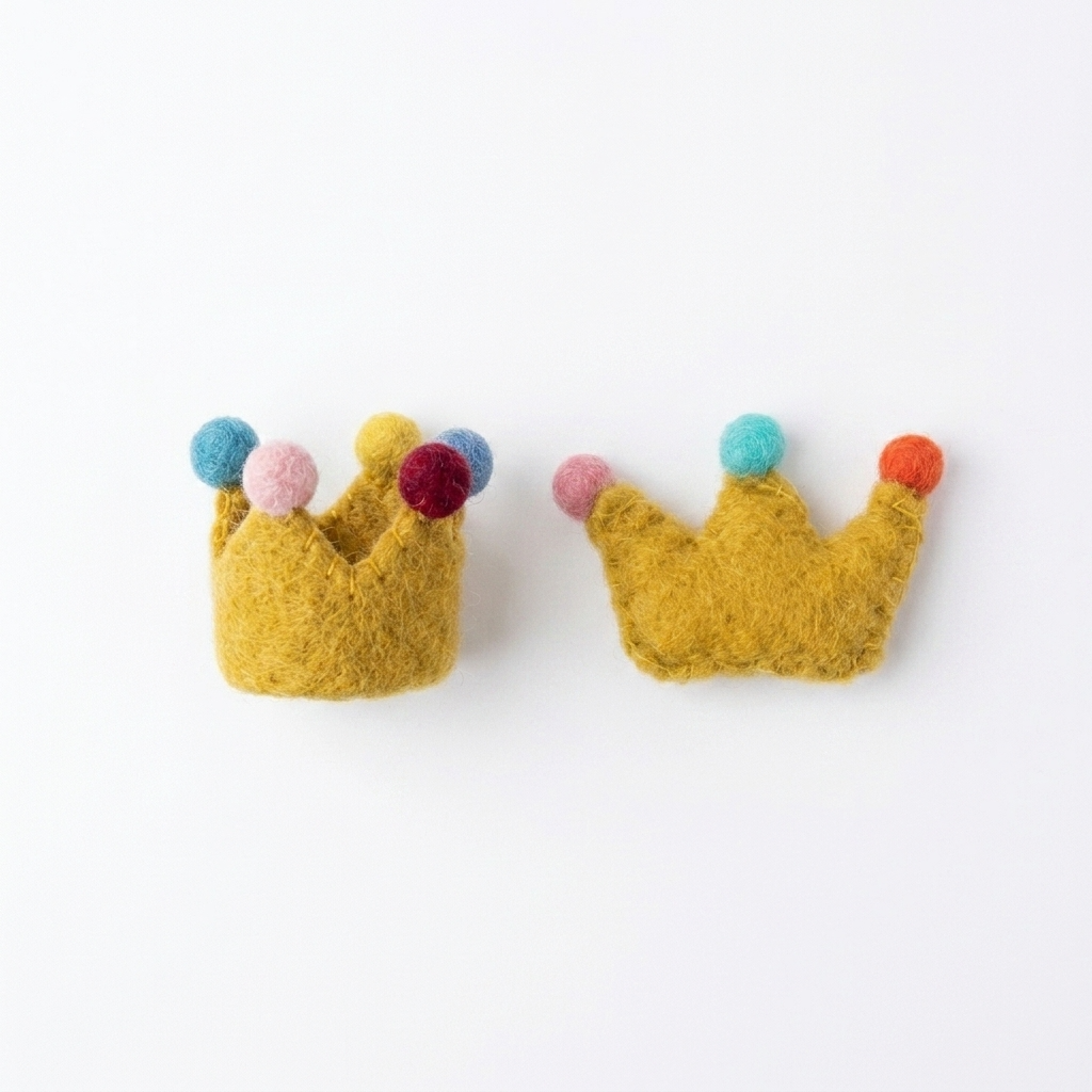 Flat & 3D Jeweled Golden Crown Felt Charm Component